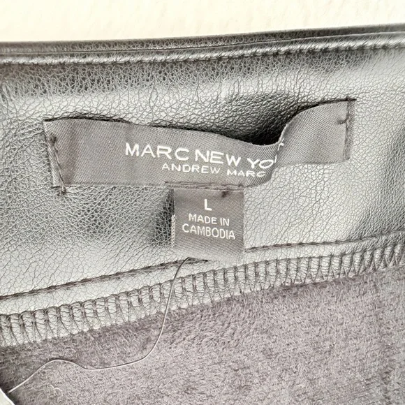 Marc New York Black Faux Leather Belted Flare Skirt - Size Large - Picture 6 of 12